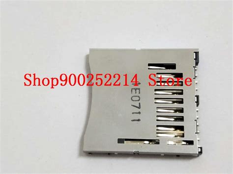 d300 sd card slot
